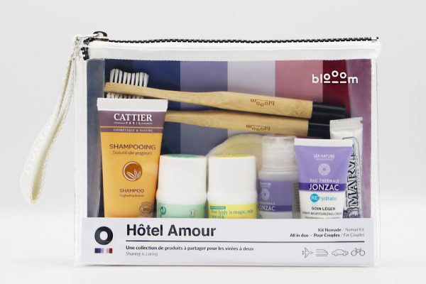 Hôtel Amour – kit de voyage